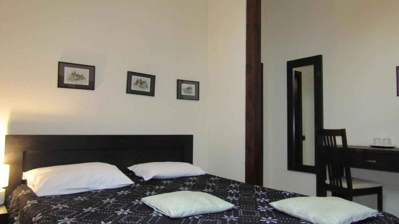 Rami House Central Double Rooms Брашов Екстериор снимка