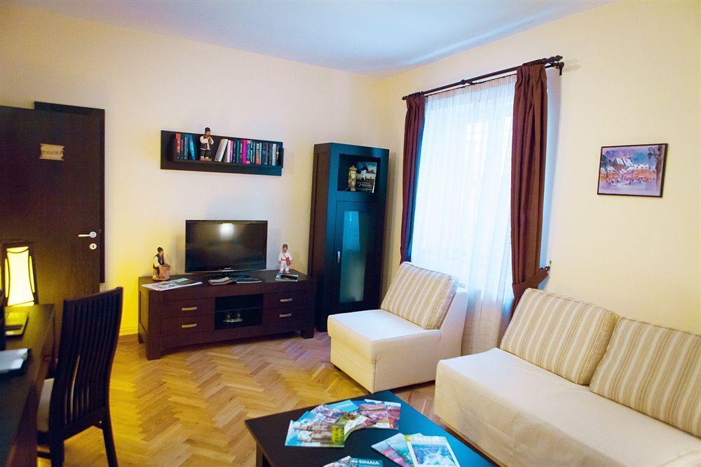 Rami House Central Double Rooms Брашов Екстериор снимка