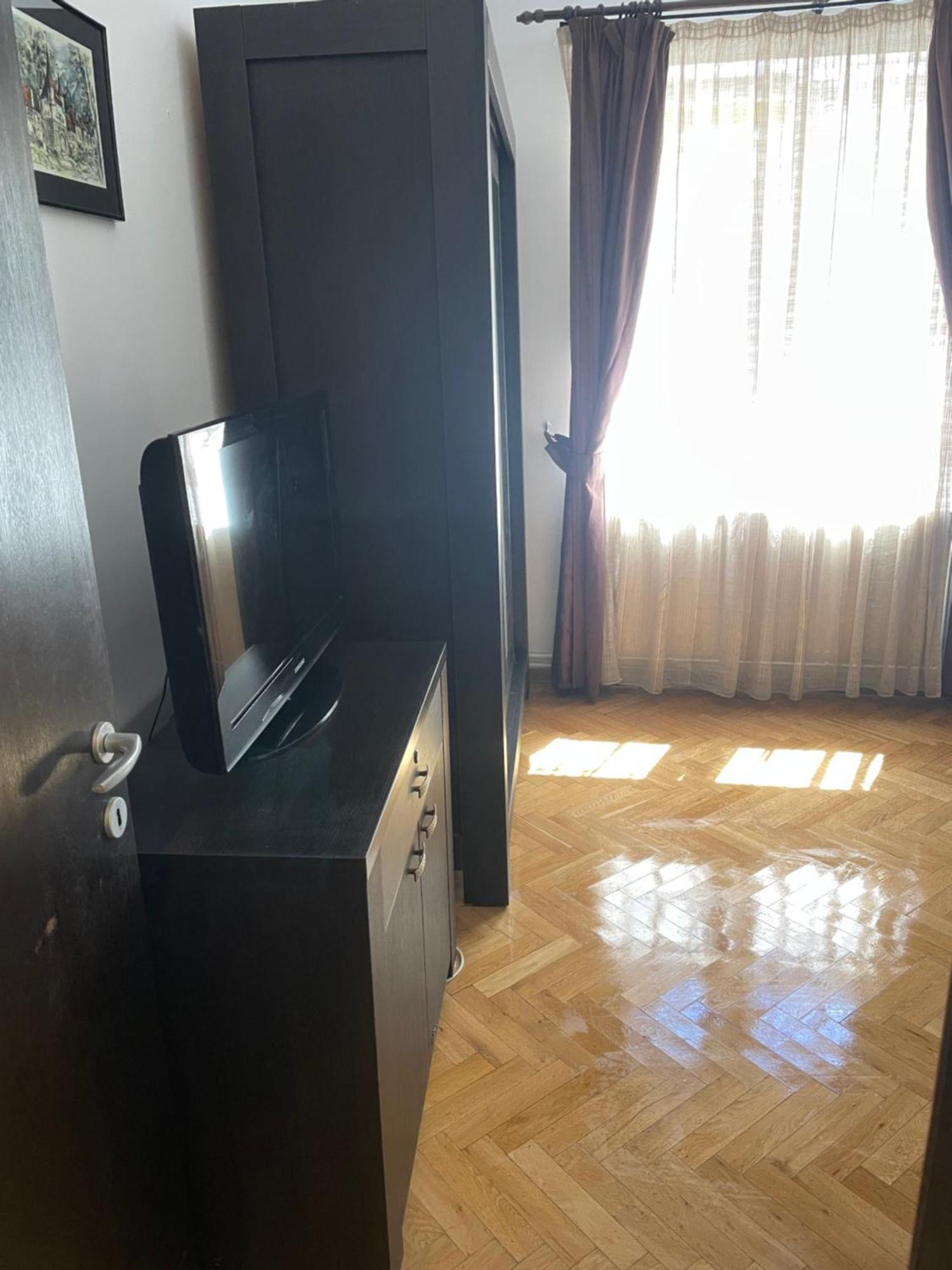 Rami House Central Double Rooms Брашов Екстериор снимка