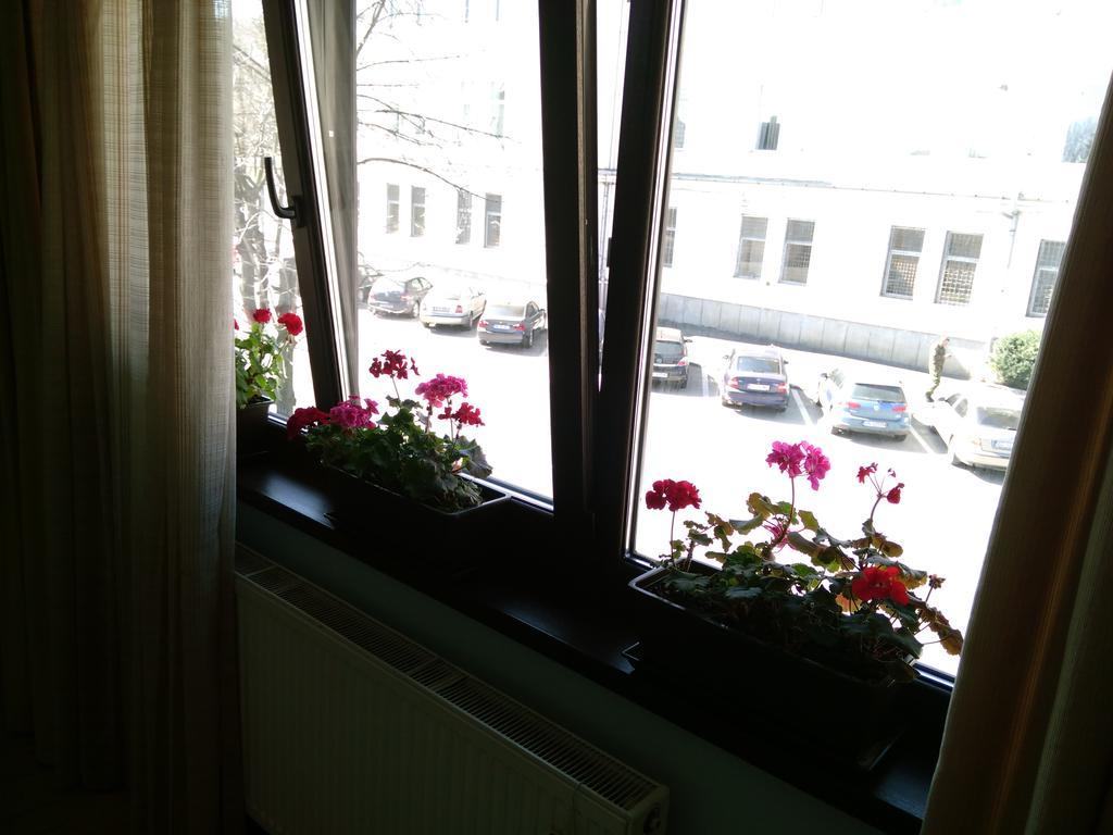 Rami House Central Double Rooms Брашов Екстериор снимка