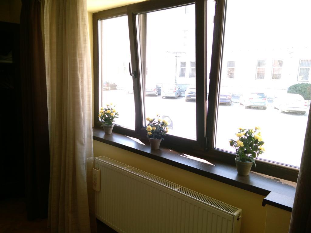 Rami House Central Double Rooms Брашов Екстериор снимка